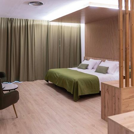 Hotel & Restaurante El Casino Villafranca Del Bierzo Ngoại thất bức ảnh