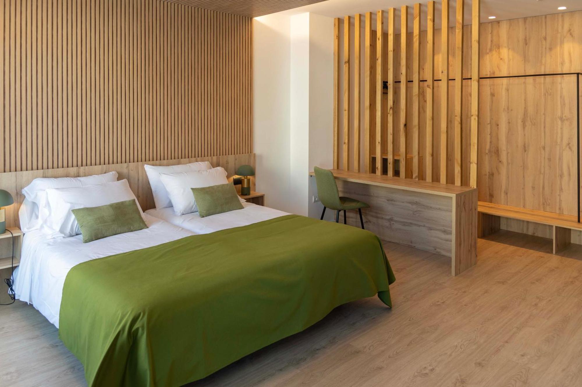 Hotel & Restaurante El Casino Villafranca Del Bierzo Ngoại thất bức ảnh