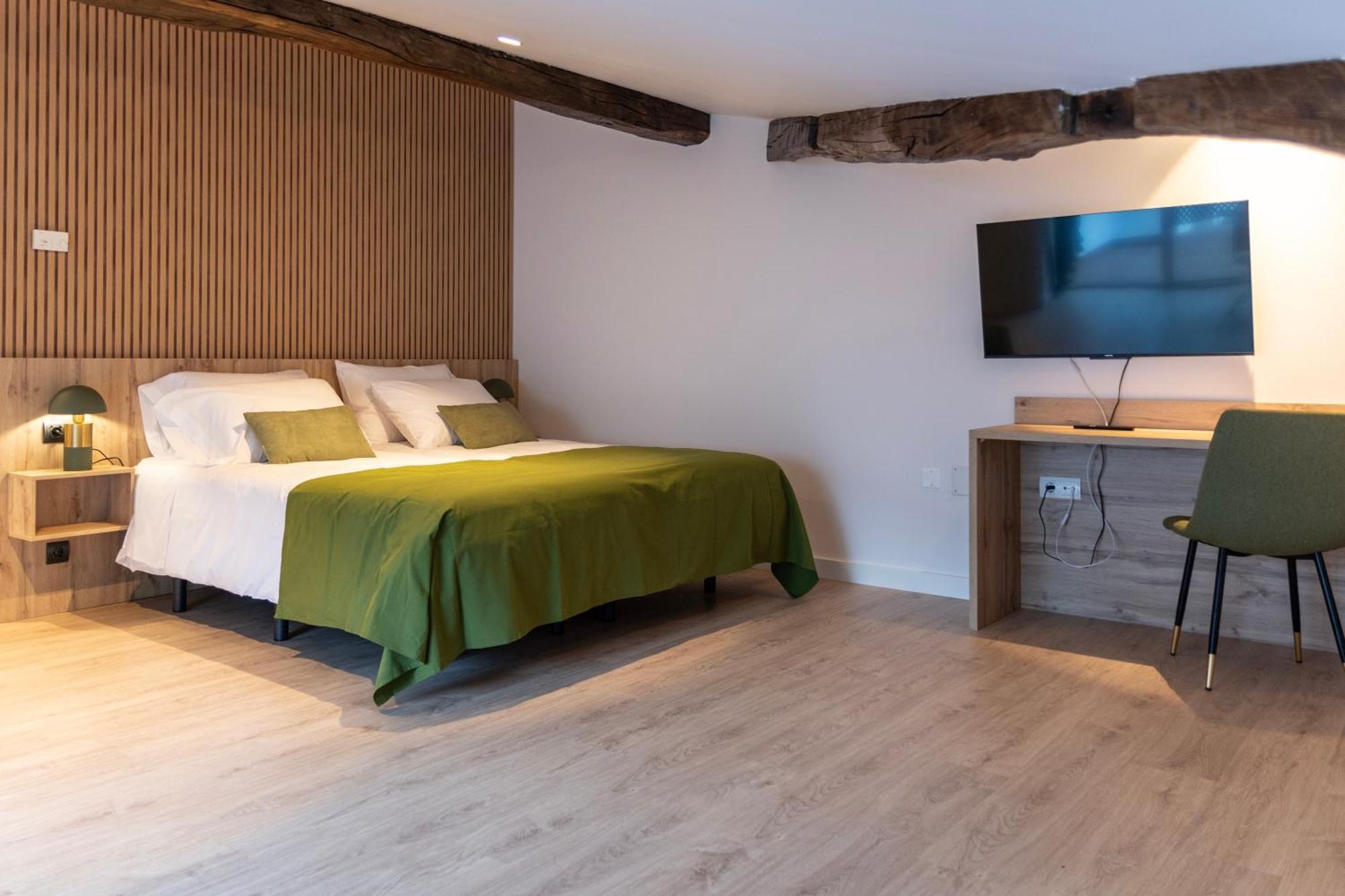 Hotel & Restaurante El Casino Villafranca Del Bierzo Ngoại thất bức ảnh