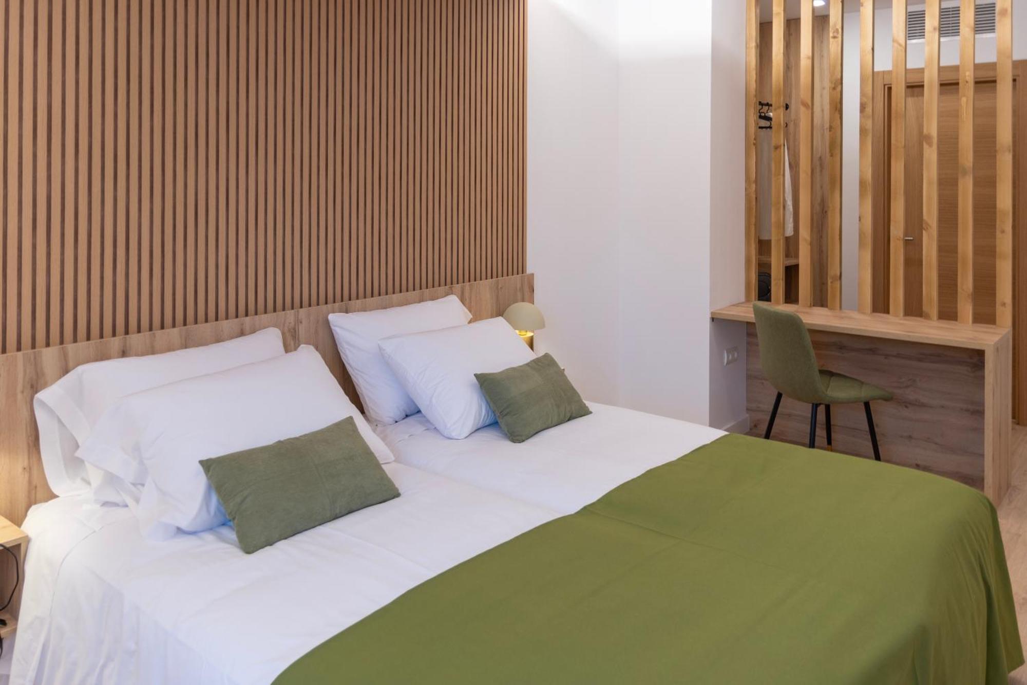 Hotel & Restaurante El Casino Villafranca Del Bierzo Ngoại thất bức ảnh