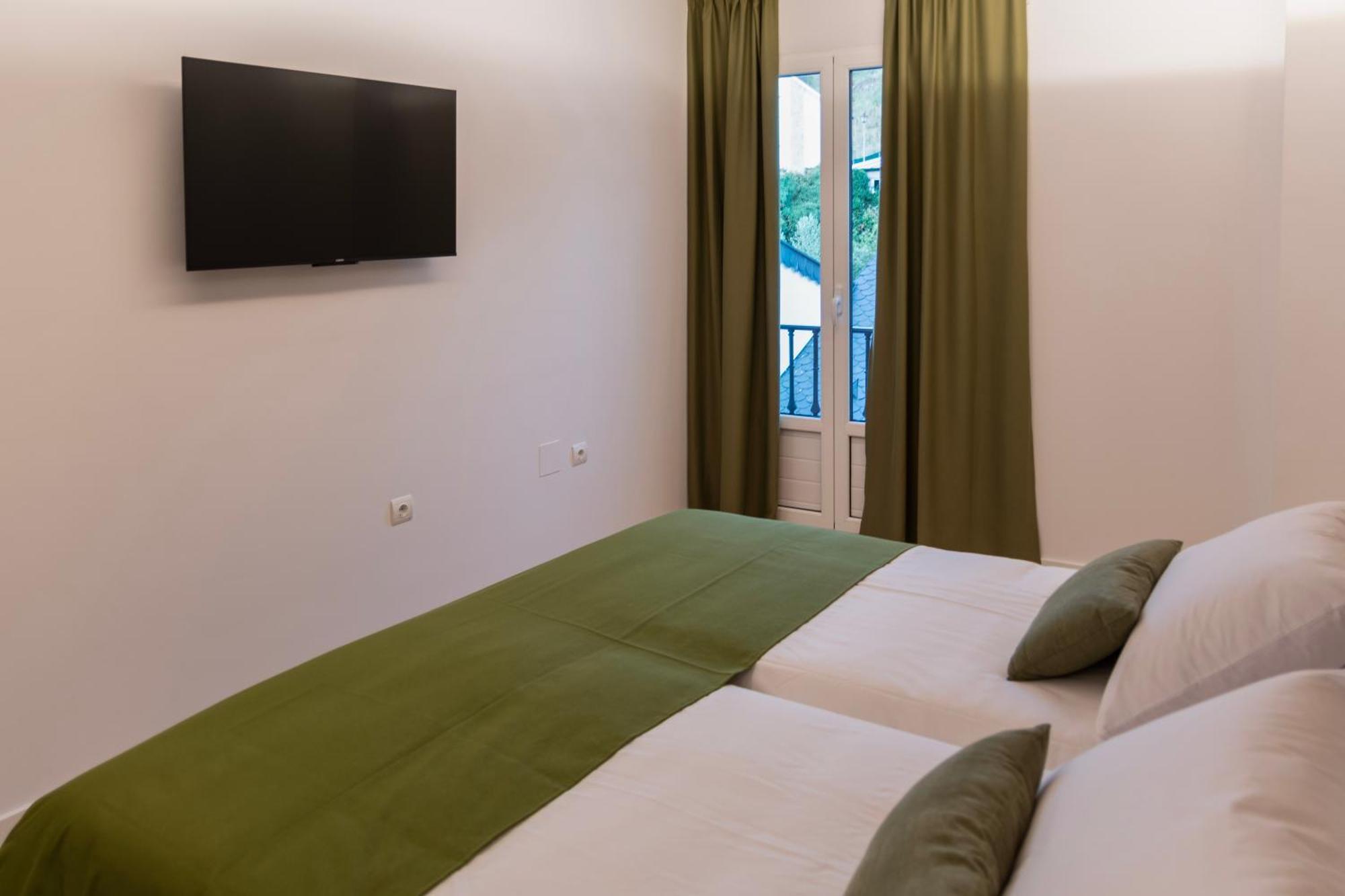 Hotel & Restaurante El Casino Villafranca Del Bierzo Ngoại thất bức ảnh